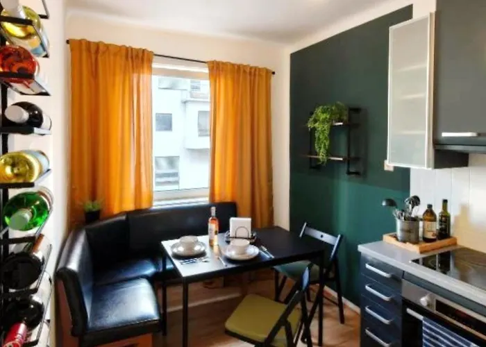 Metro 1br - 3 Min To U1 Metro - Free Parking * Viena