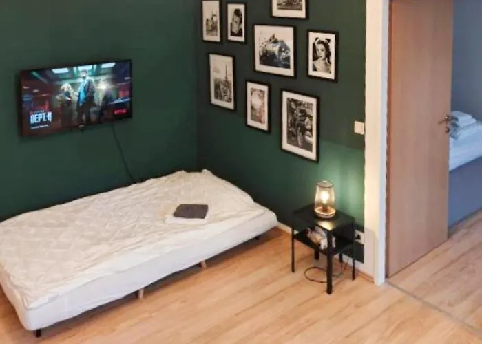 Metro 1br - 3 Min To U1 Metro - Free Parking Apartamento Viena